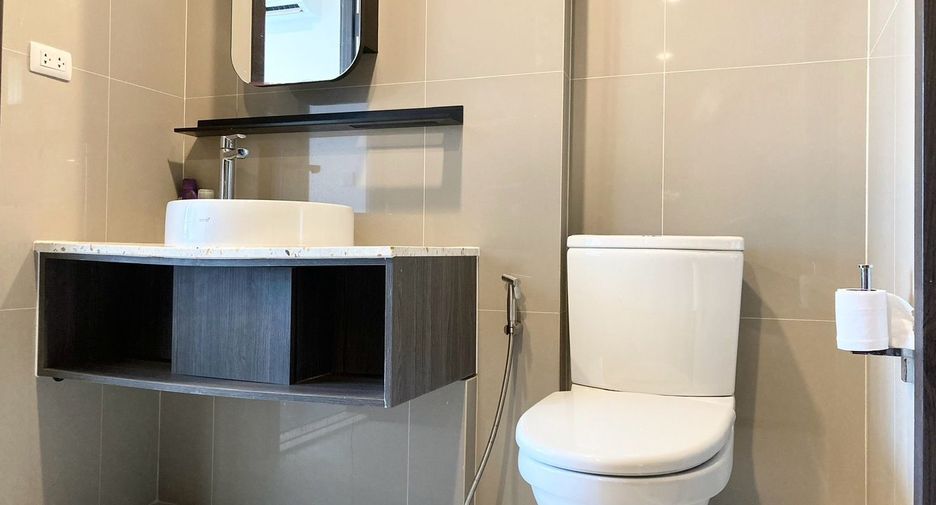 For sale 1 bed condo in Huai Khwang, Bangkok