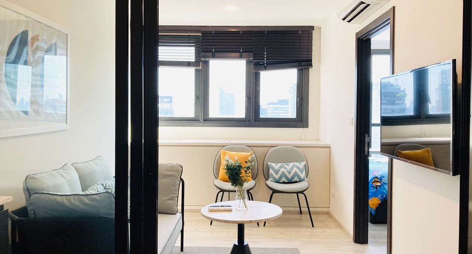 For sale 1 bed condo in Huai Khwang, Bangkok