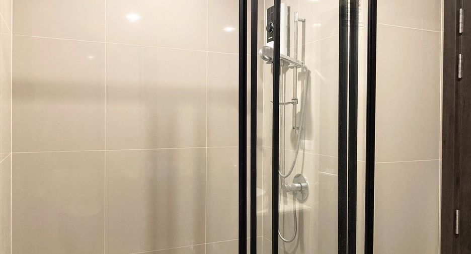 For sale 1 bed condo in Huai Khwang, Bangkok