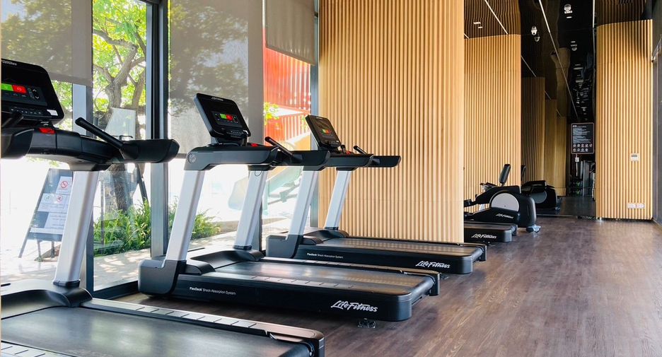For sale 1 bed condo in Huai Khwang, Bangkok