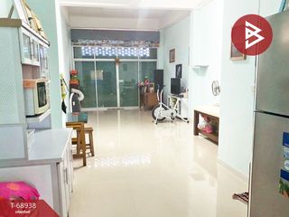 For sale retail Space in Bang Bo, Samut Prakan