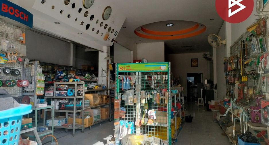 For sale 4 bed retail Space in Si Racha, Chonburi