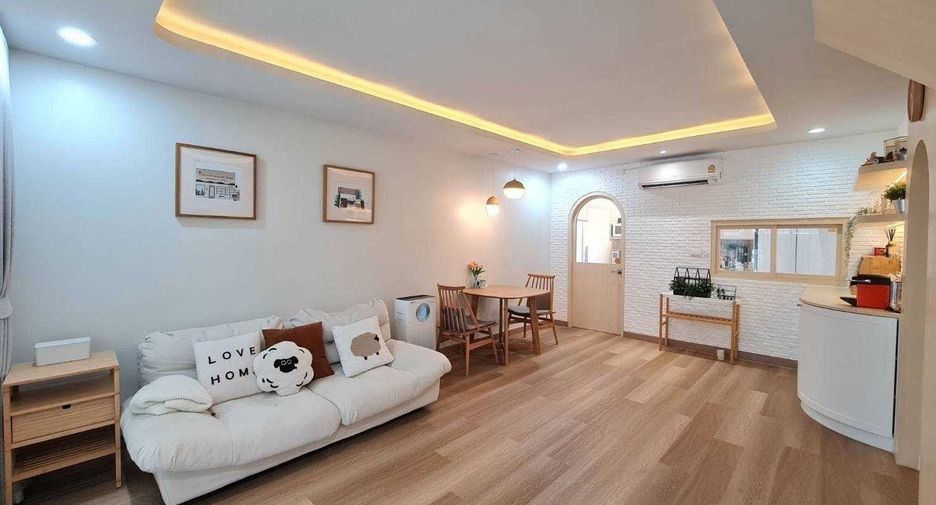 Reihenhaus zum Kauf mit 4 Zimmer in Bang Kruai, Nonthaburi