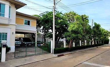 For sale 3 bedrooms house in Mueang Pathum Thani, Pathum Thani