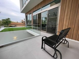 For rent 3 bedrooms house in Saphan Sung, Bangkok