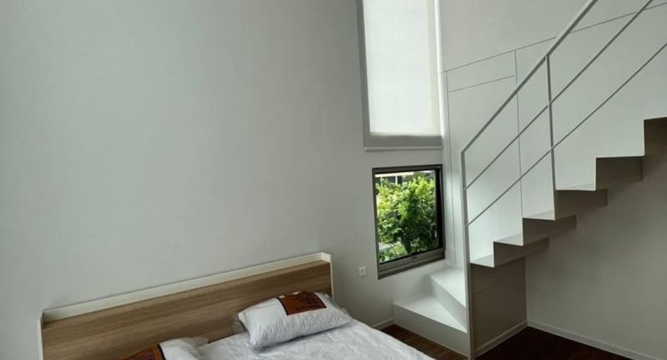 Casa en alquiler de 3 habitaciones en Saphan Sung, Bangkok