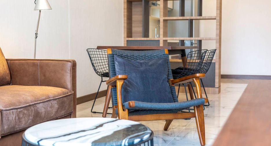 Wohnung zur Miete und zum Kauf mit 1 Zimmer in Bang Rak, Bangkok