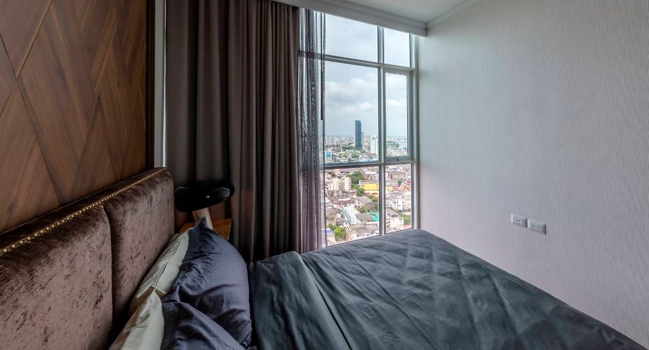 Wohnung zur Miete und zum Kauf mit 1 Zimmer in Bang Rak, Bangkok