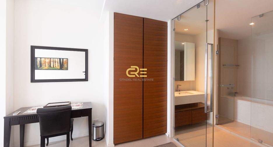 À louer et à vendre 1 chambre condo à Sathon, Bangkok
