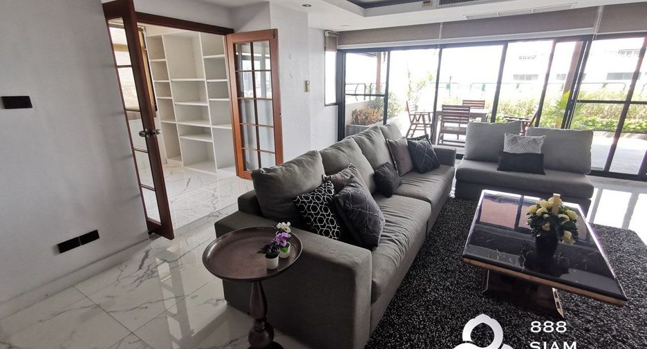 Condo en alquiler de 3 habitaciones en Watthana, Bangkok