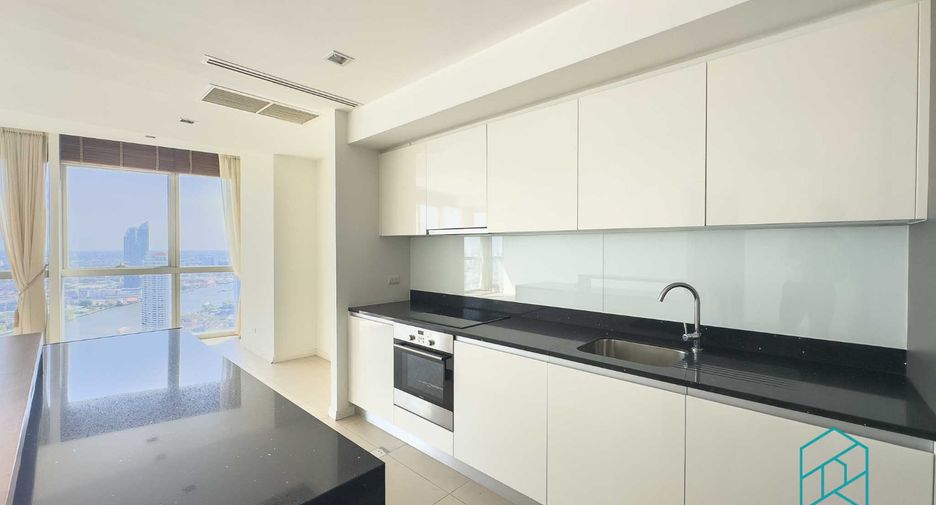For sale 2 bedrooms condo in Sathon, Bangkok