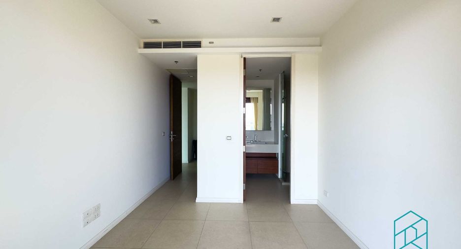 For sale 2 bedrooms condo in Sathon, Bangkok