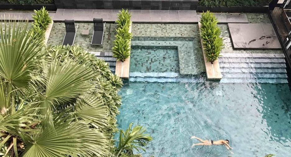 For rent and for sale 1 bed condo in Watthana, Bangkok
