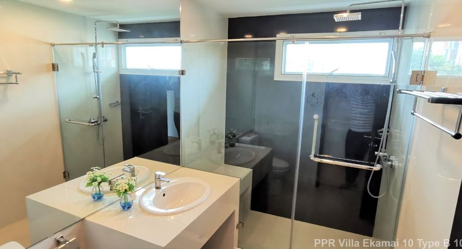 Wohnung zur Miete mit 2 Zimmer in Watthana, Bangkok