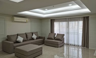 Wohnung zur Miete mit 2 Zimmer in Khlong Toei, Bangkok
