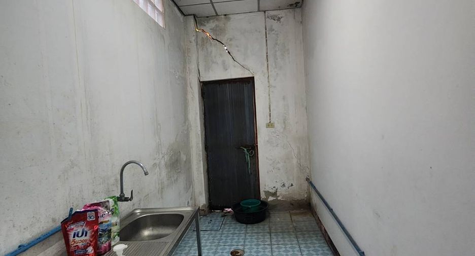 Apartment zum Kauf mit Studio in Mueang Samut Prakan, Samut Prakan