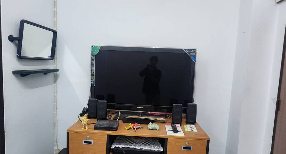 Apartment zum Kauf mit Studio in Mueang Samut Prakan, Samut Prakan