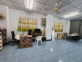 For sale studio apartment in Mueang Samut Prakan, Samut Prakan
