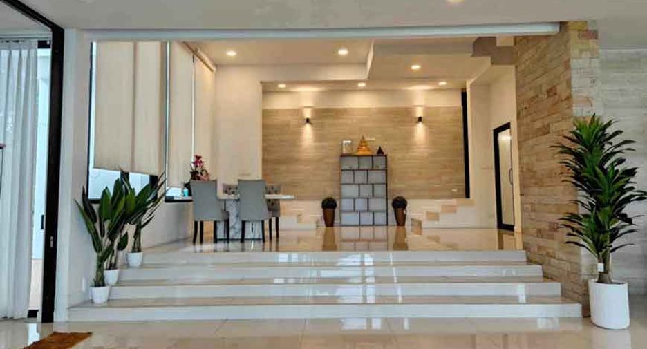 Villa en venta de 4 habitaciones en San Kamphaeng, Chiang Mai