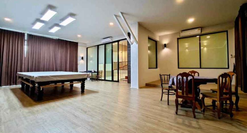Villa en venta de 4 habitaciones en San Kamphaeng, Chiang Mai