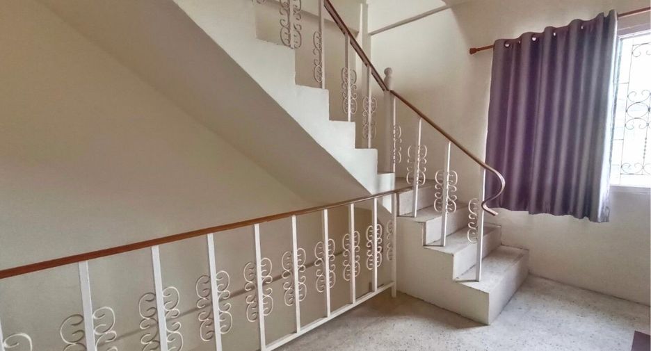 For sale 3 bedrooms house in Chom Thong, Bangkok