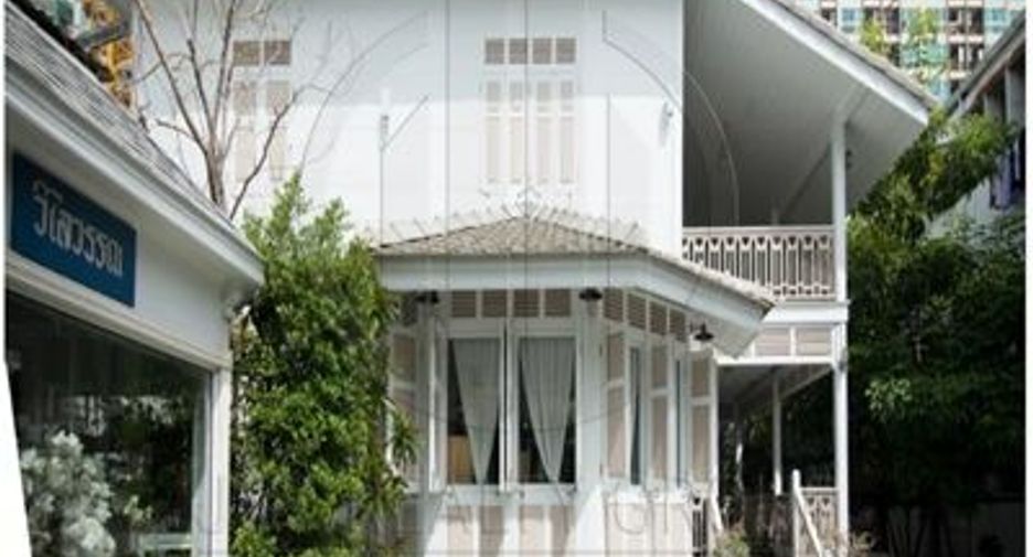 Haus zur Miete mit 2 Zimmer in Bang Rak, Bangkok