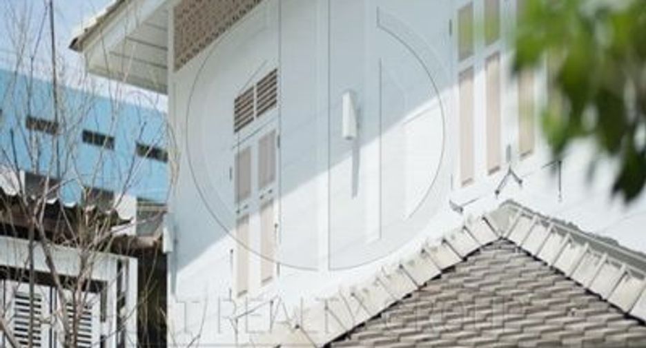 Haus zur Miete mit 2 Zimmer in Bang Rak, Bangkok
