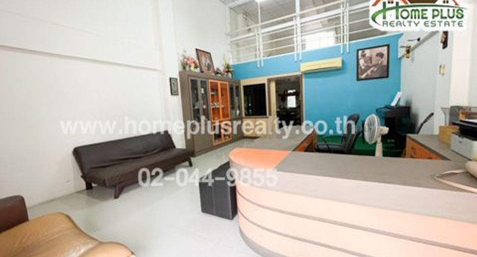 For sale 3 Beds retail Space in Ban Chang, Rayong