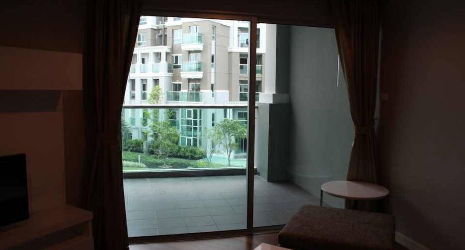 Wohnung zum Kauf mit 2 Zimmer in Huai Khwang, Bangkok