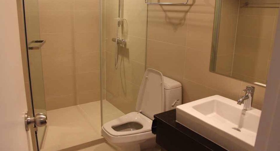 Wohnung zum Kauf mit 2 Zimmer in Huai Khwang, Bangkok
