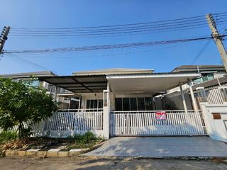 For sale 4 bed house in Mueang Pathum Thani, Pathum Thani