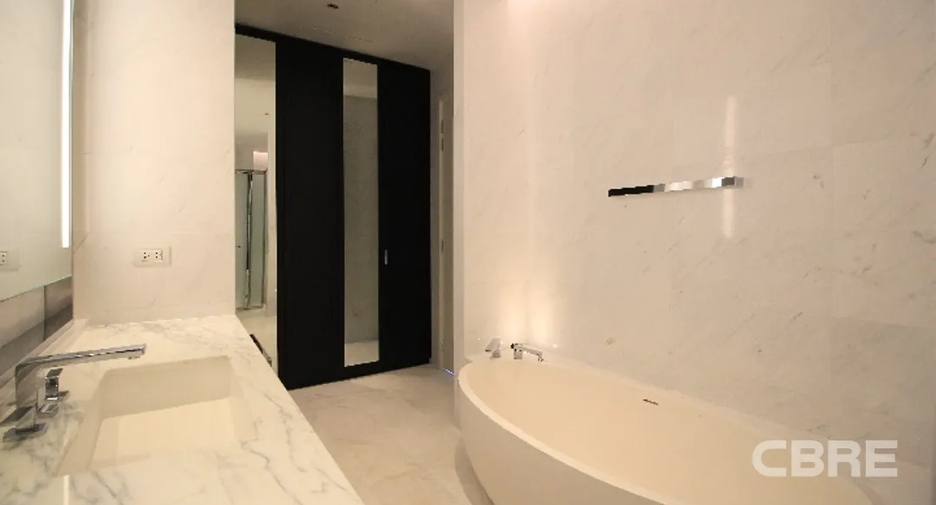 For sale 3 bedrooms condo in Bang Kho Laem, Bangkok