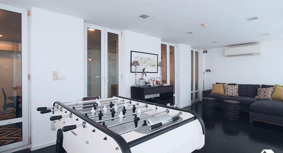 Reihenhaus zum Kauf mit 3 Zimmer in Pathum Wan, Bangkok