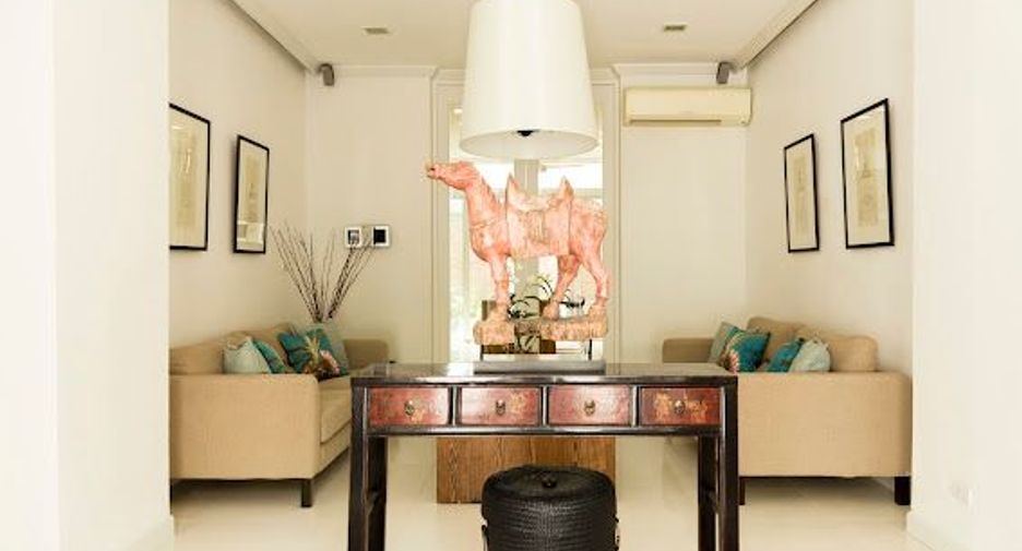 Reihenhaus zum Kauf mit 3 Zimmer in Pathum Wan, Bangkok