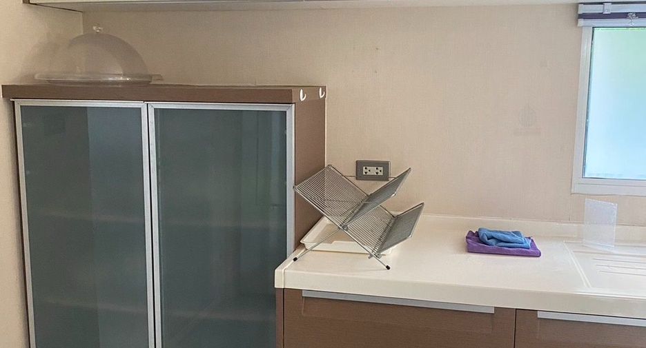 Аренда 3 спальни дом в Пхаси Чароен, Бангкок