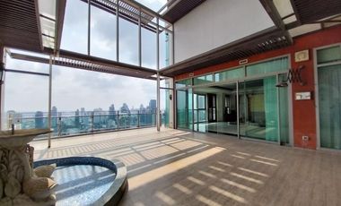 出租 5 卧室 公寓 在 Khlong Toei, 曼谷