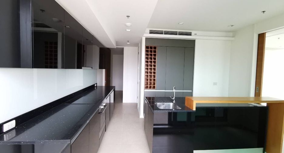 Condo en venta de 5 habitaciones en Sathon, Bangkok