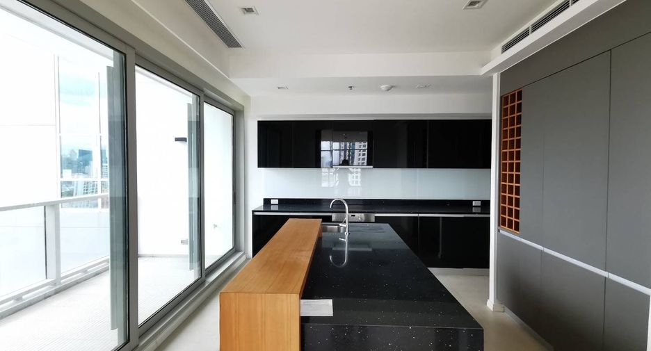 Condo en venta de 5 habitaciones en Sathon, Bangkok