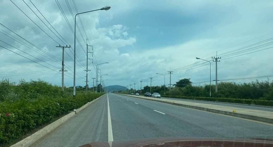 For sale land in Manorom, Chainat