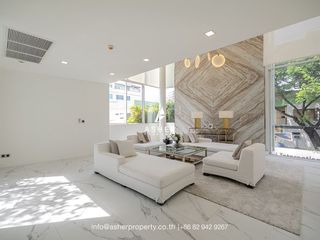 For sale 4 Beds house in Wang Thonglang, Bangkok