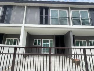 For rent 3 bed townhouse in Thanyaburi, Pathum Thani