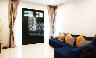 For sale 4 bed house in Bang Phli, Samut Prakan