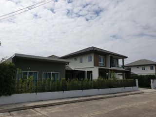 For rent そして for sale 5 Beds house in San Kamphaeng, Chiang Mai