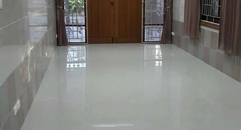 For rent 3 bedrooms house in Mueang Phuket, Phuket
