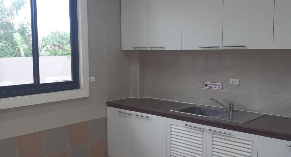 For rent 3 bedrooms house in Mueang Phuket, Phuket