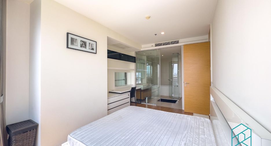 For rent and for sale 1 bed condo in Sathon, Bangkok