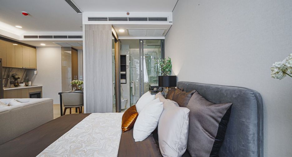 For sale 1 Beds condo in Khlong Toei, Bangkok