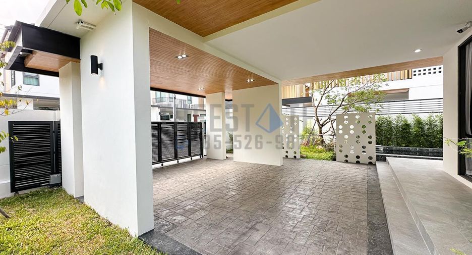 For sale 4 bed villa in Saraphi, Chiang Mai
