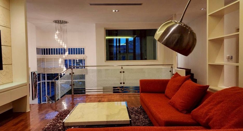 Villa en alquiler de 4 habitaciones en Mueang Phuket, Phuket