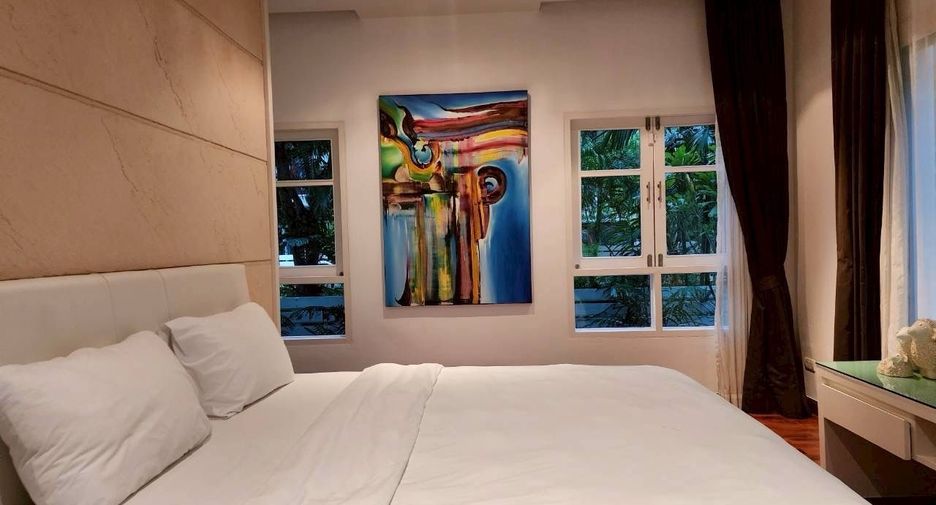 Villa en alquiler de 4 habitaciones en Mueang Phuket, Phuket